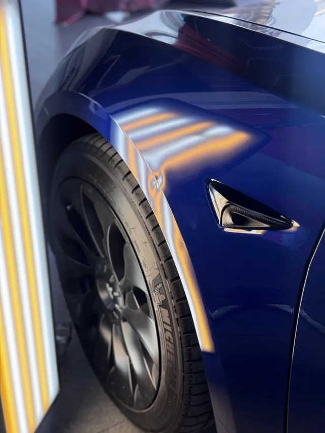 Paintless Dent Repair (PDR)